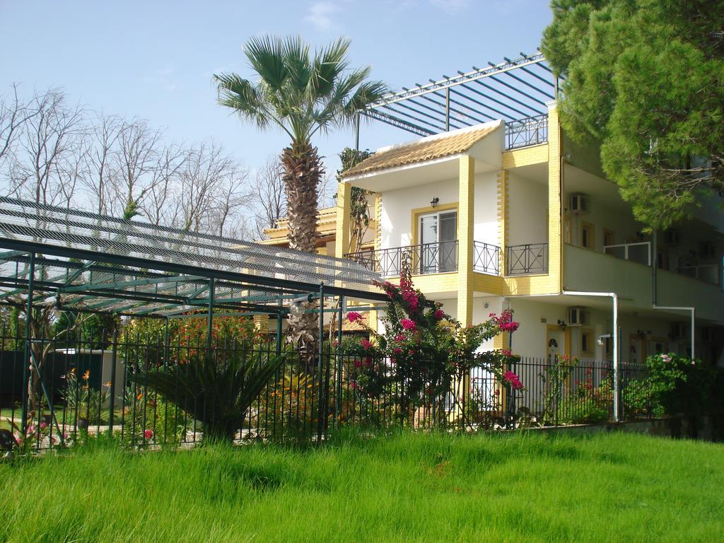 Iron House Agios Georgios (Corfu) Exterior foto