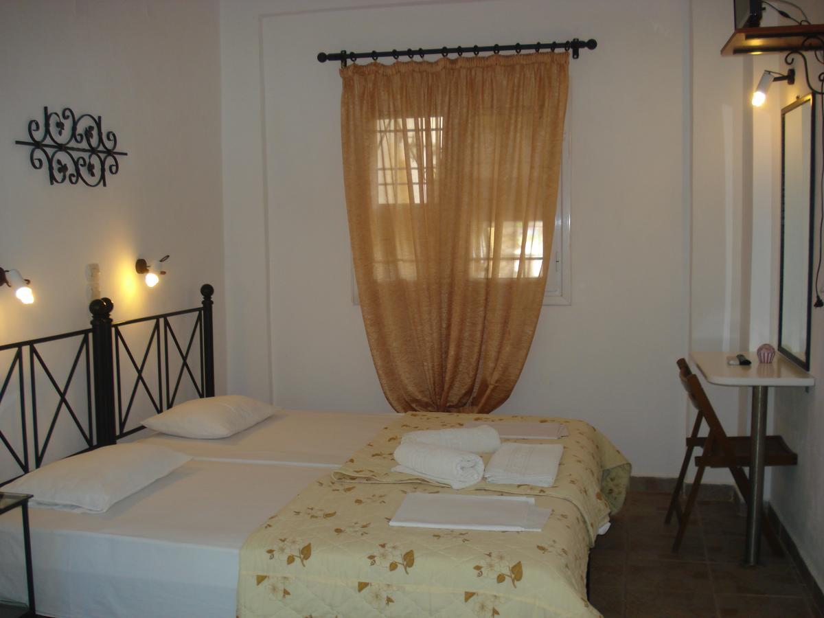 Iron House Agios Georgios (Corfu) Exterior foto