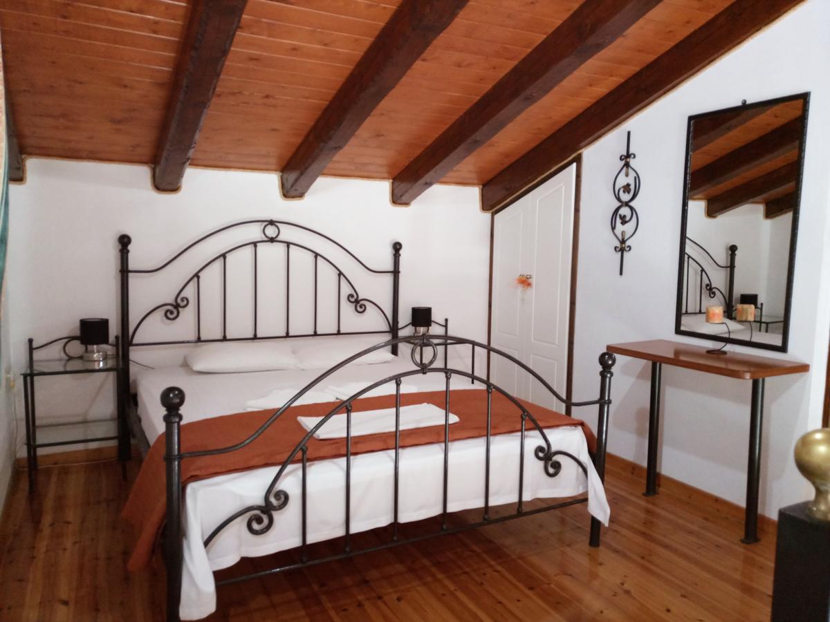 Iron House Agios Georgios (Corfu) Exterior foto